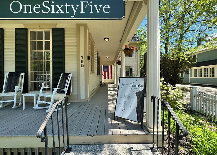 Onesixtyfive, The Inn On Park Row
